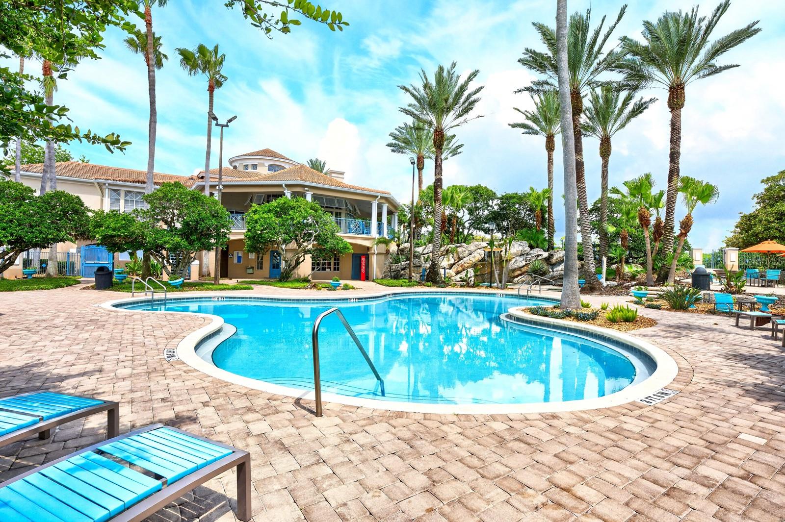 BERMUDA DUNES PRIVATE RESIDENCE - Residential