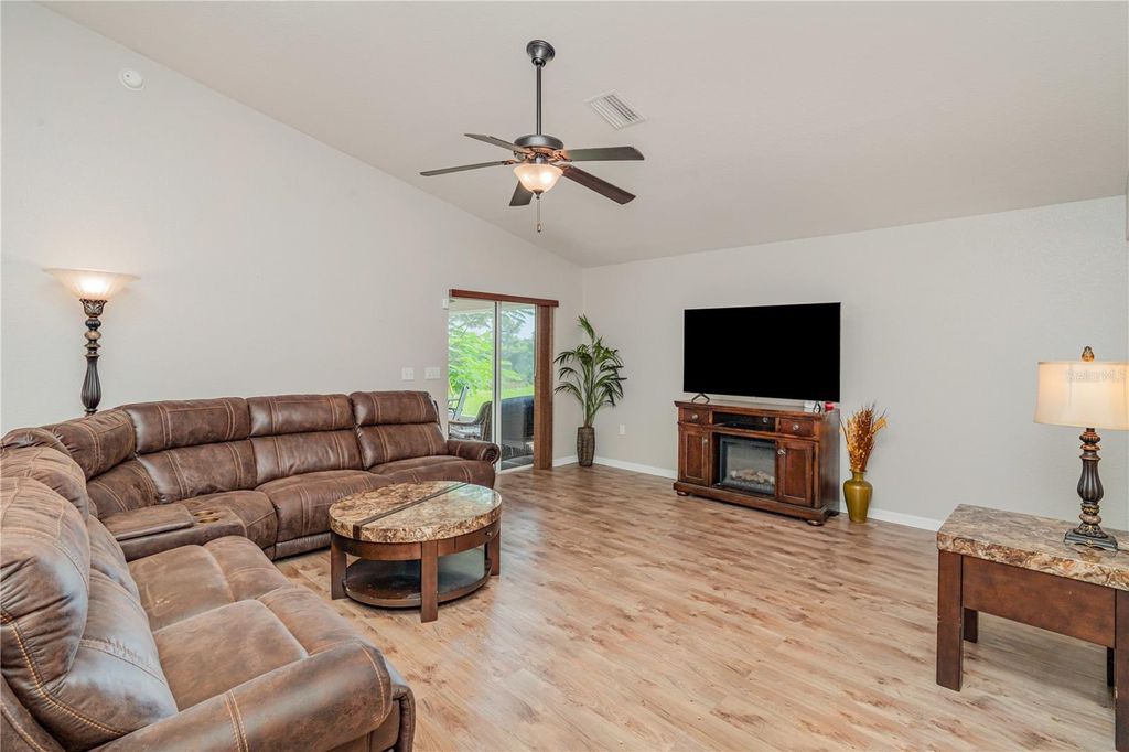 Photo of 11342 Southwind Lake Drive, Gibsonton, FL 33534 (MLS # TB8423078)