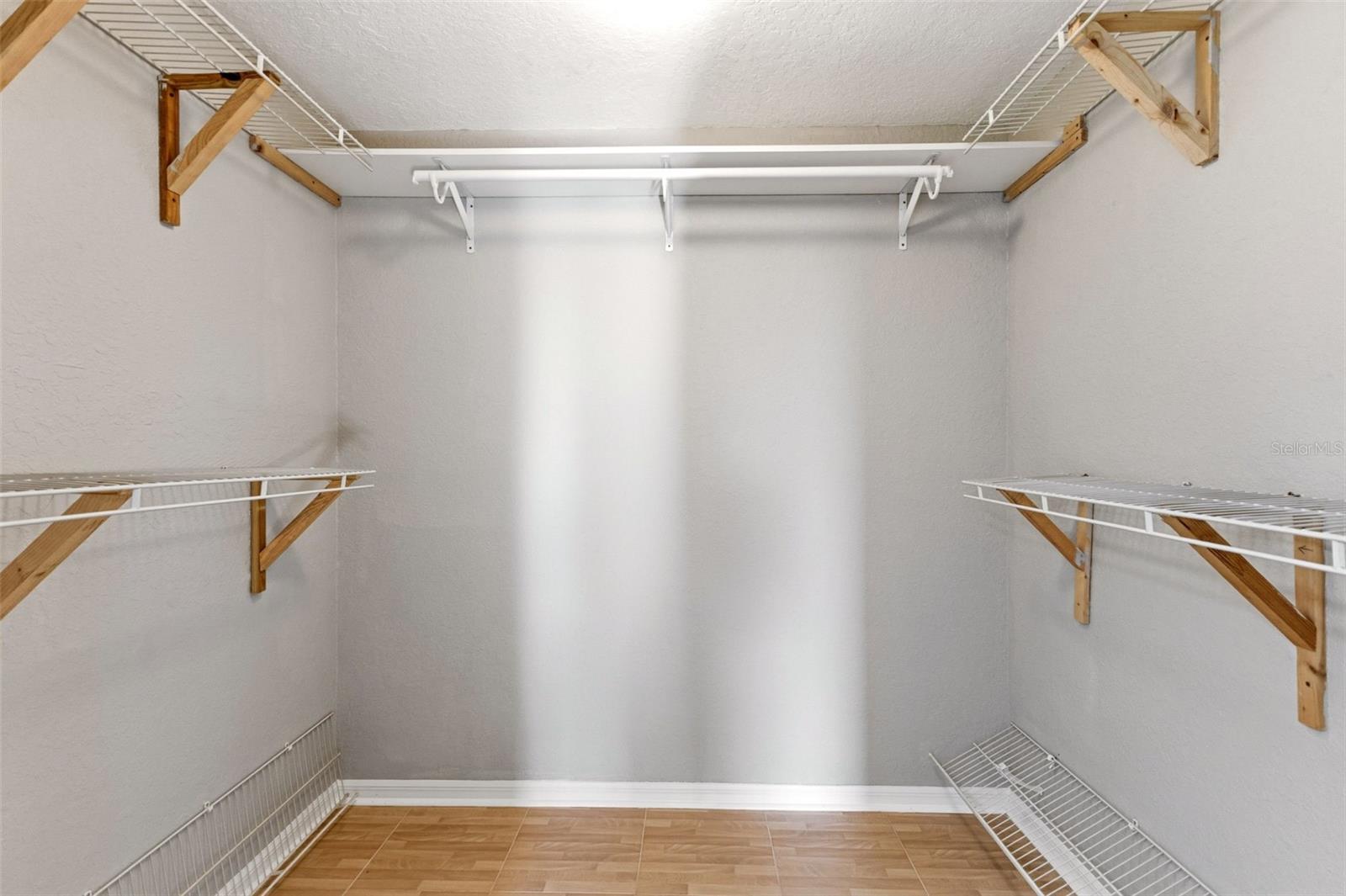 SCOTT LAKE VILLAGE - Residential