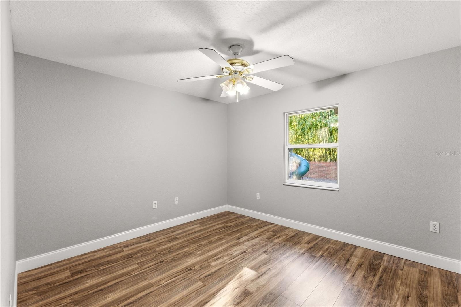 SCOTT LAKE VILLAGE - Residential