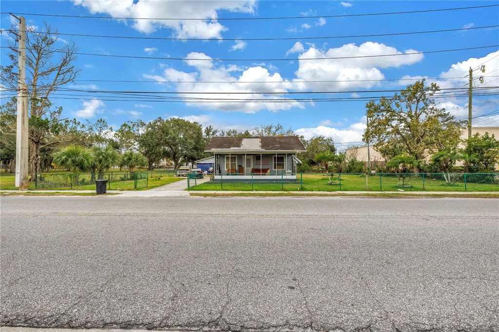 Photo of 112 E Martin Luther King Jr Drive, Tarpon Springs, FL 34689 (MLS # TB8463763)