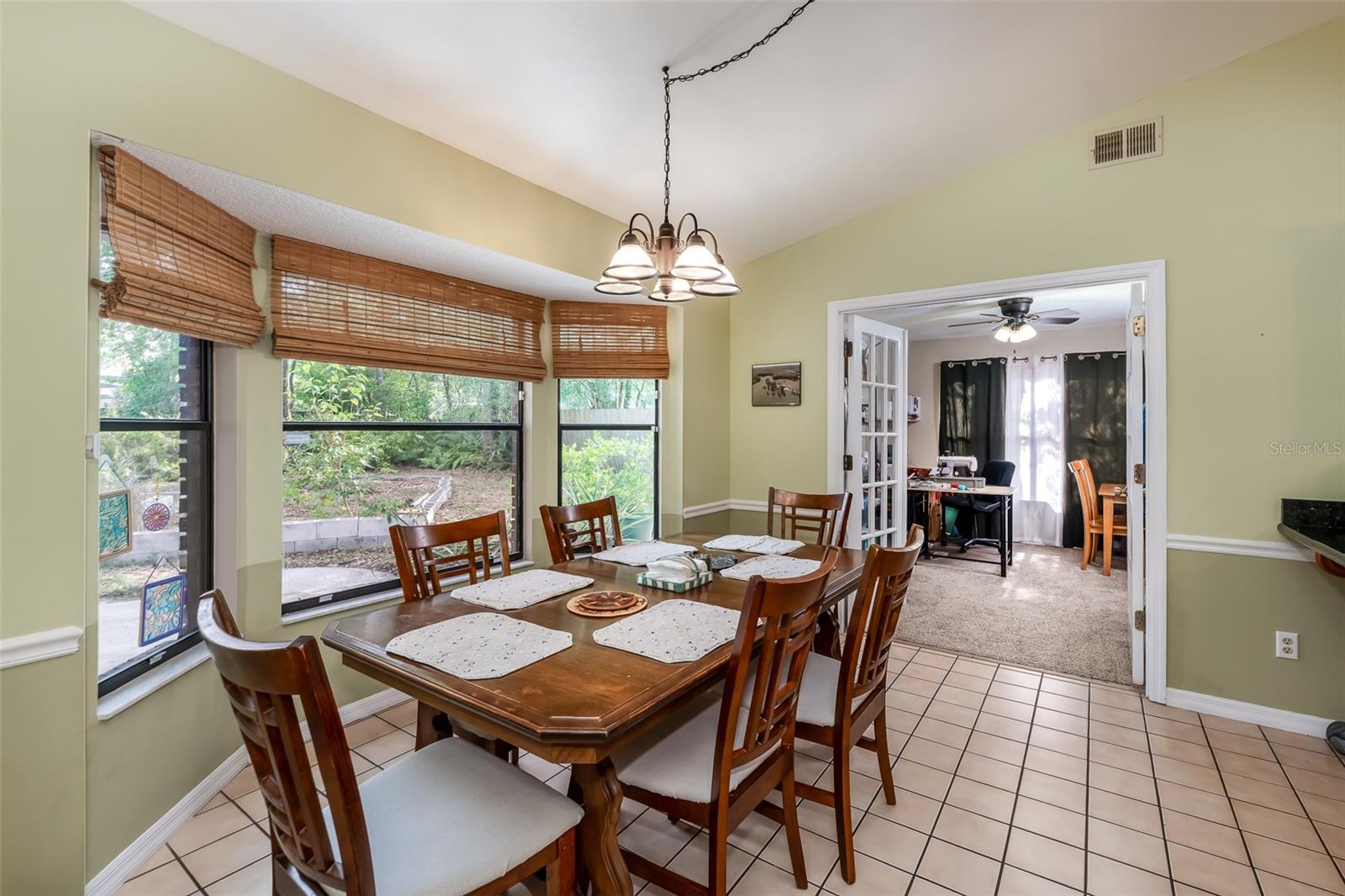 CARDINAL OAKS - Residential