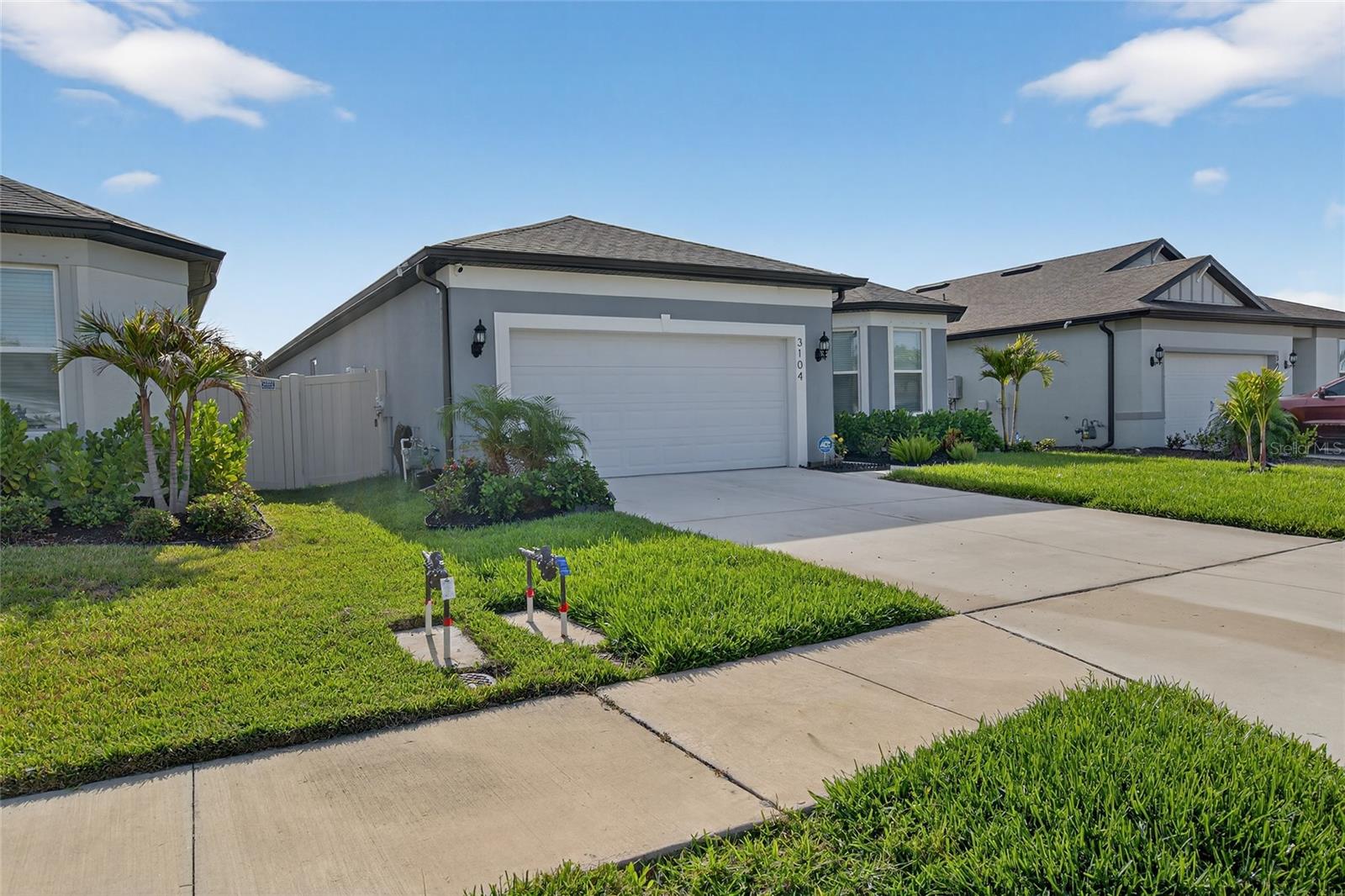 BREAKWATER - Residential