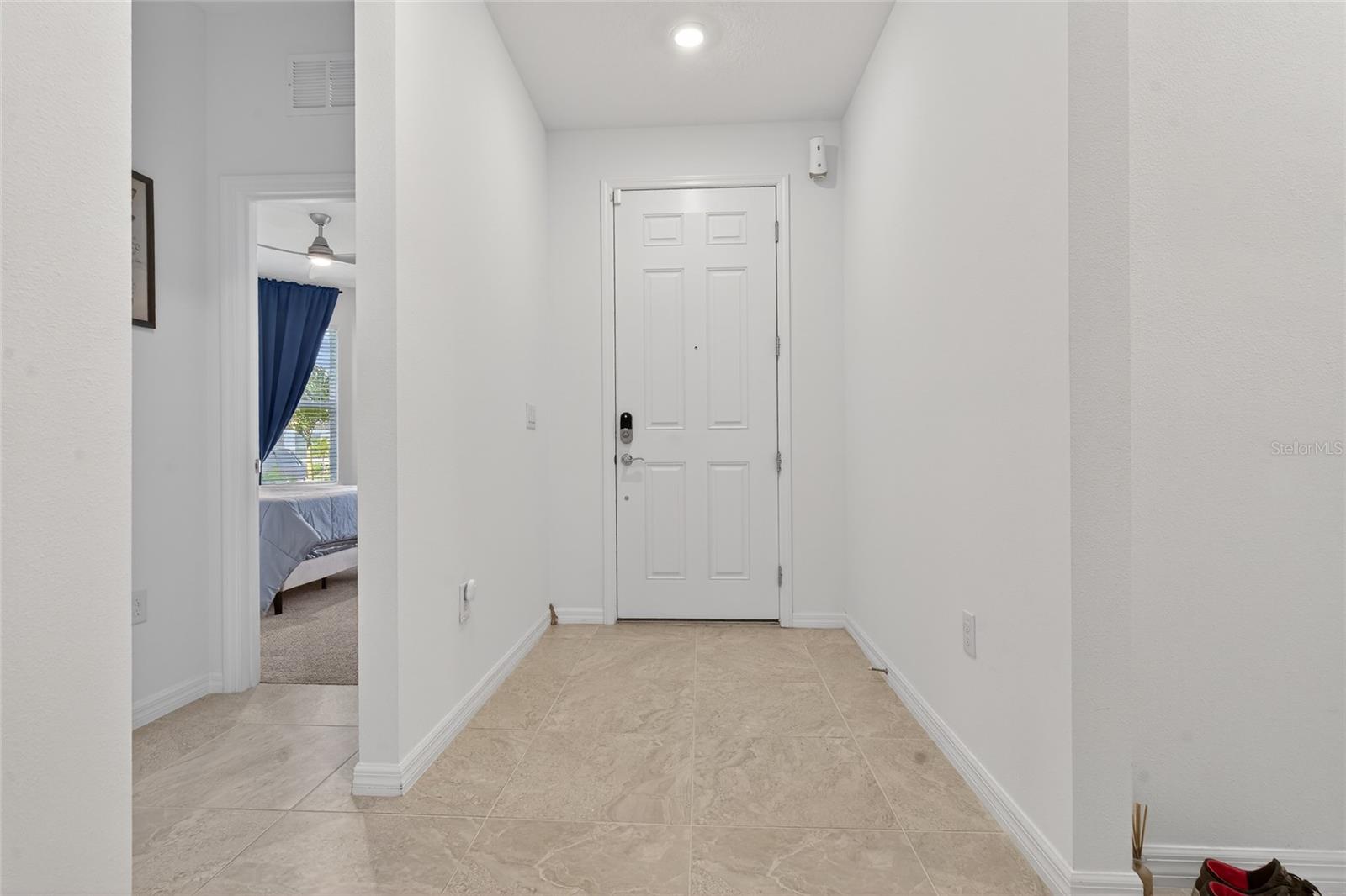 BREAKWATER - Residential