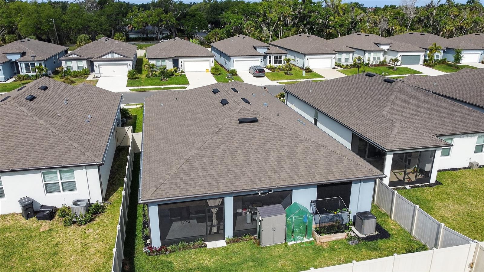 BREAKWATER - Residential