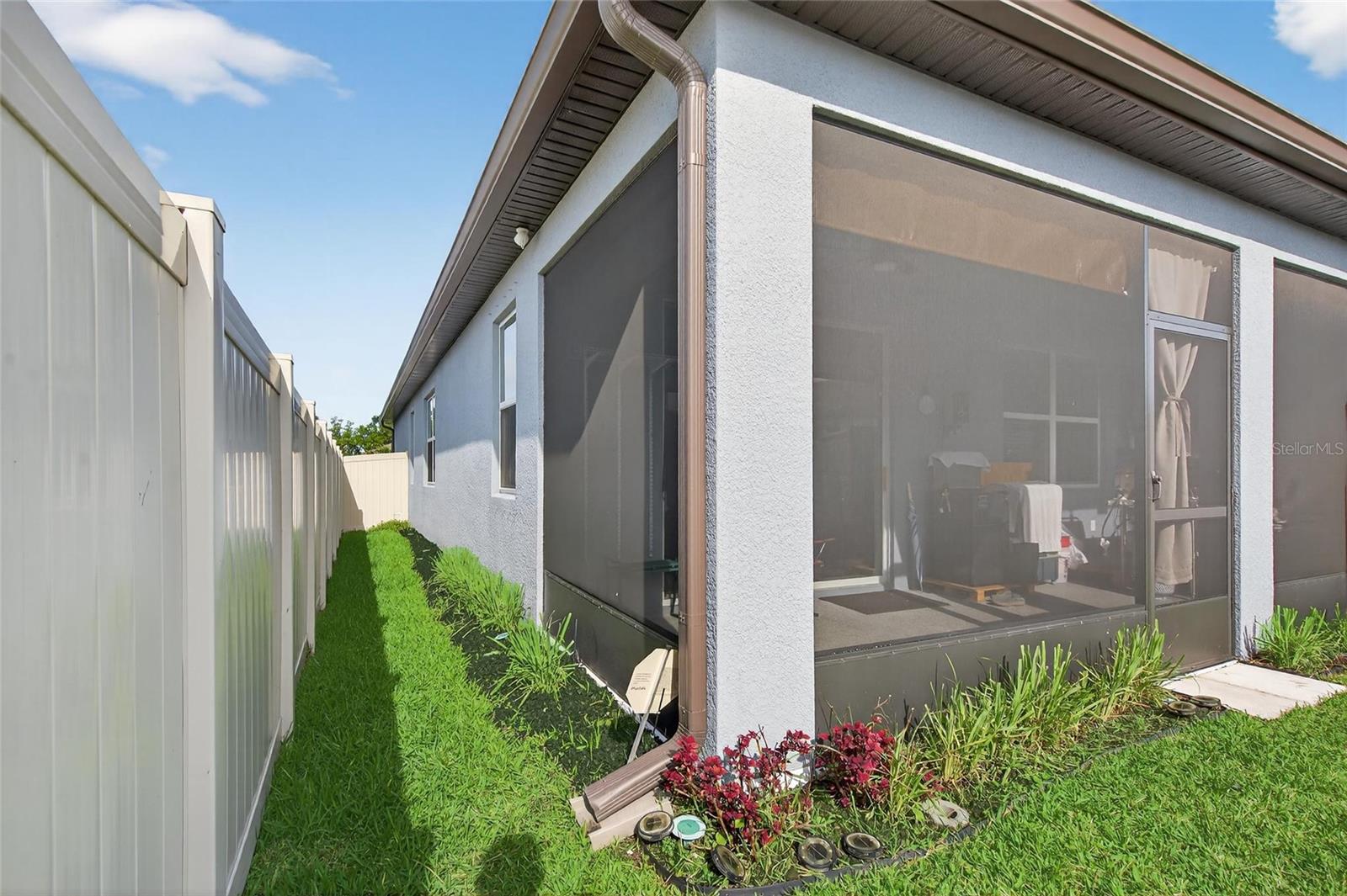 BREAKWATER - Residential