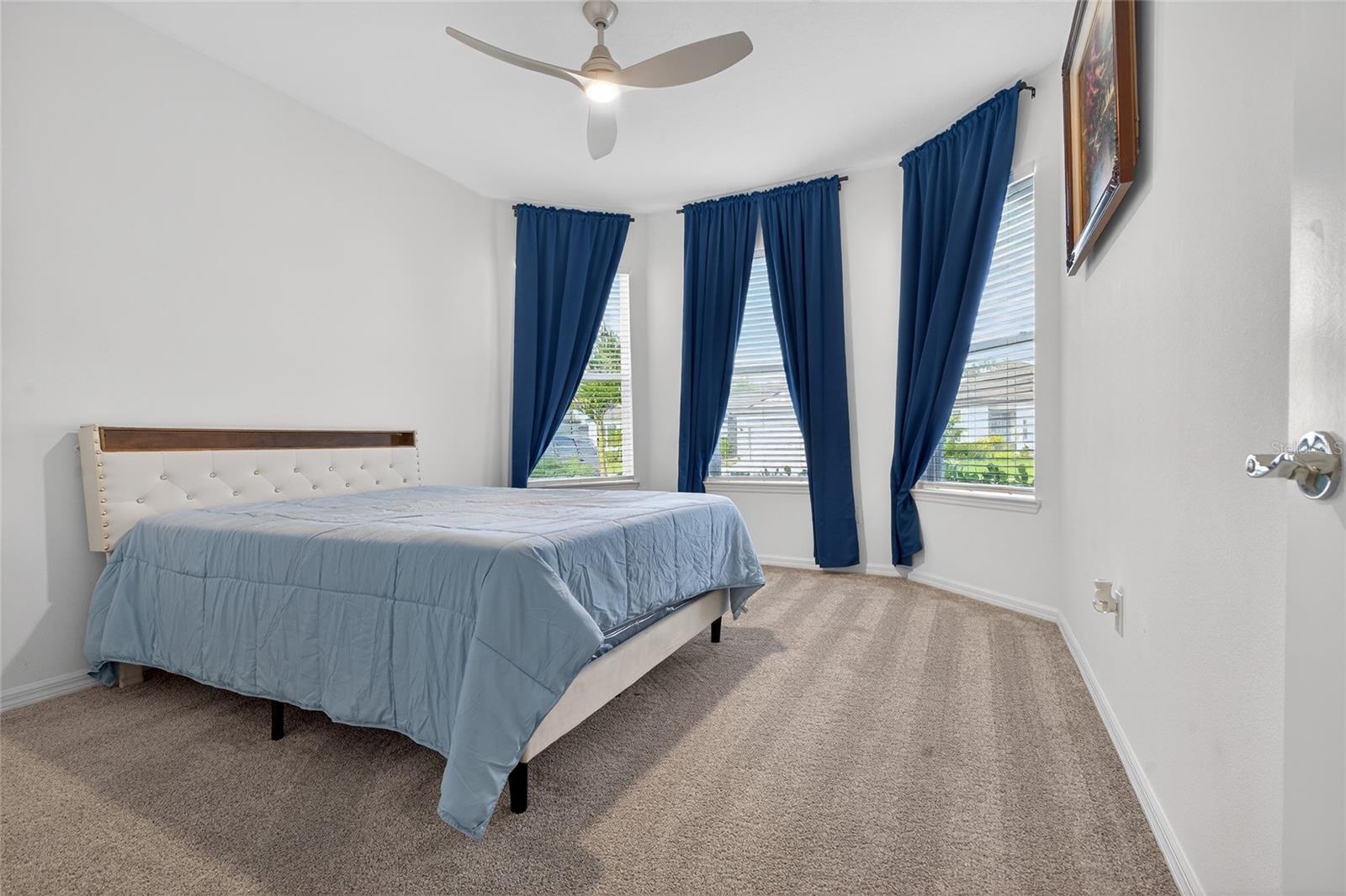 BREAKWATER - Residential