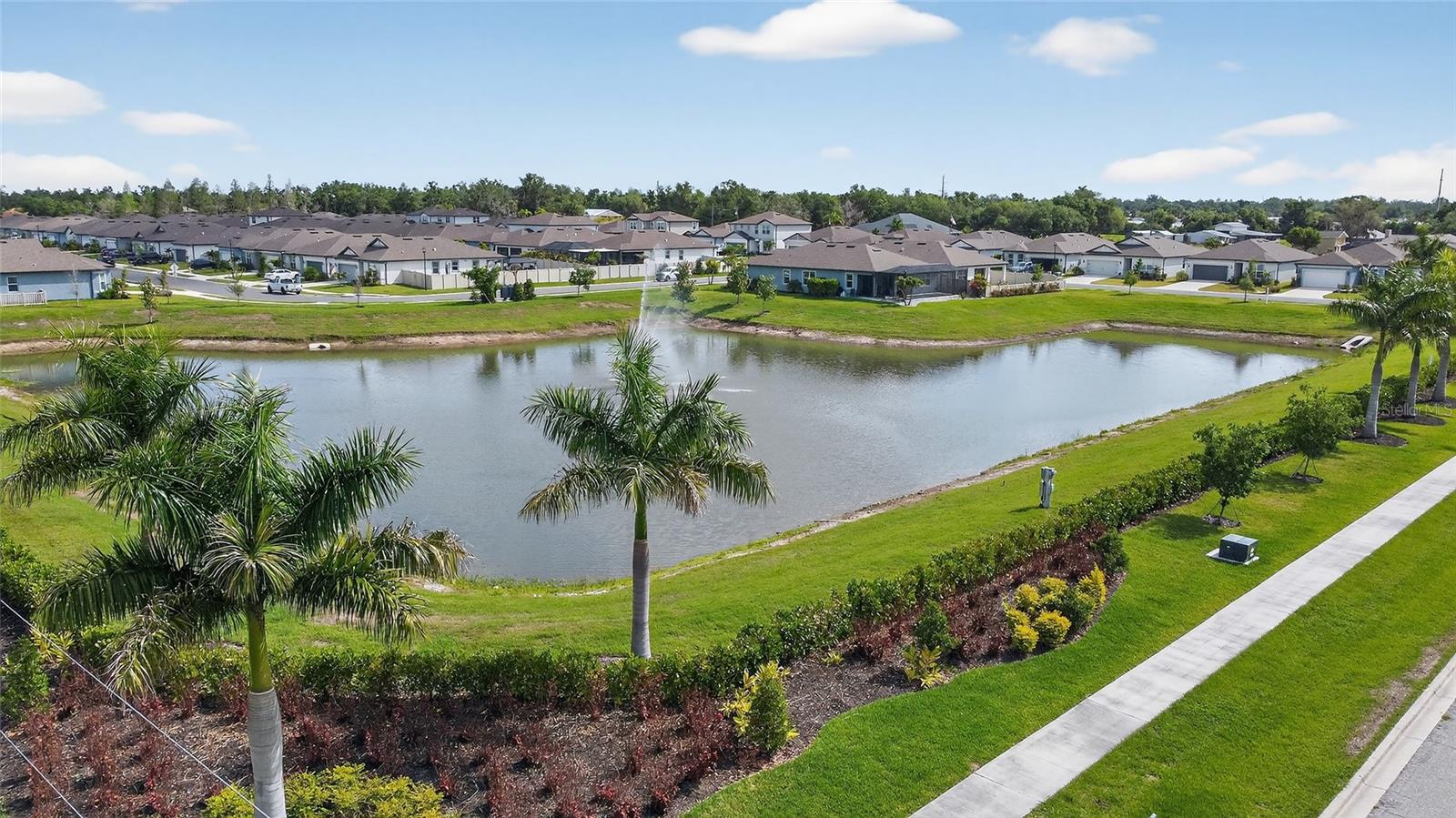 BREAKWATER - Residential