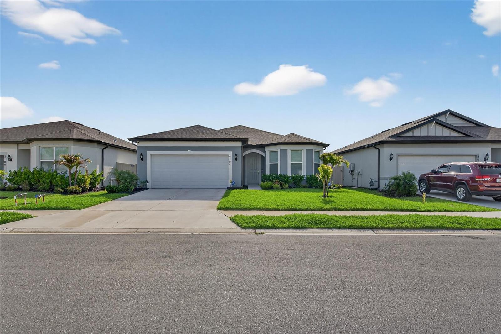 BREAKWATER - Residential