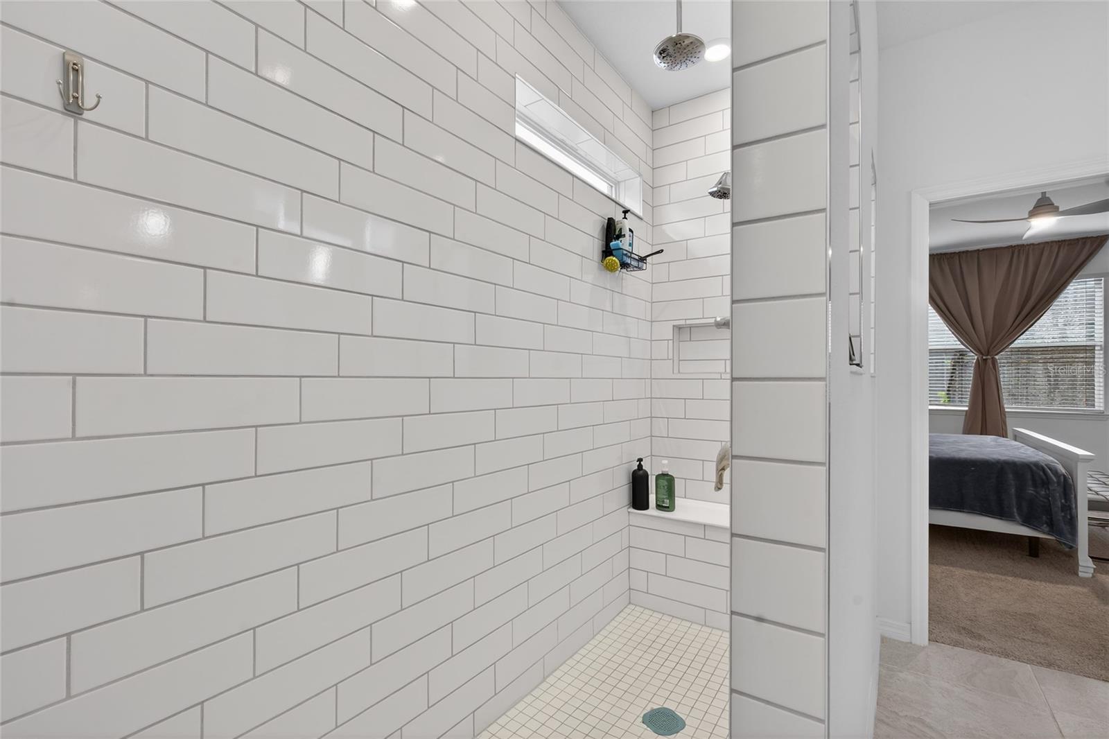 BREAKWATER - Residential