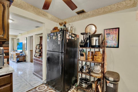 1426 62nd Avenue N, St Petersburg, FL 33702