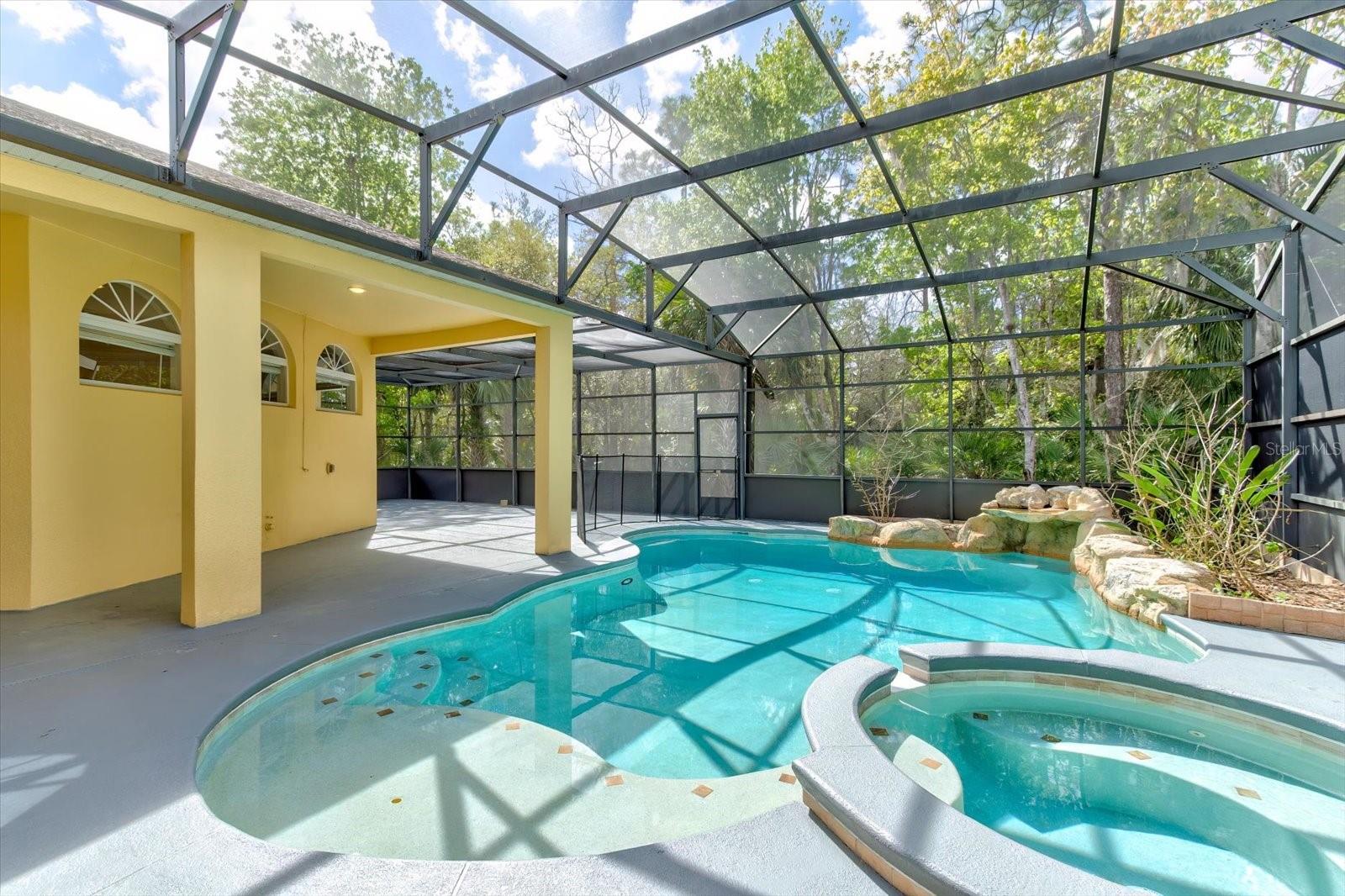 STONEYBROOK - Residential