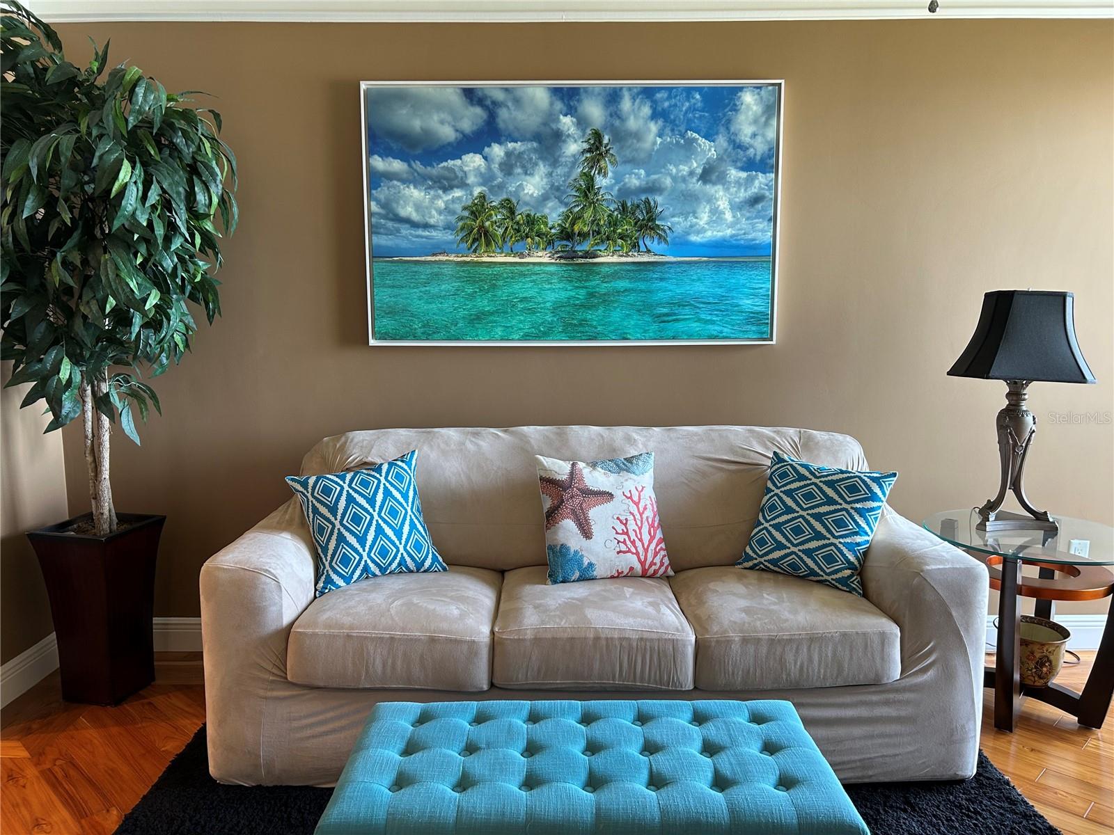 HARBOURSIDE CONDO - Residential