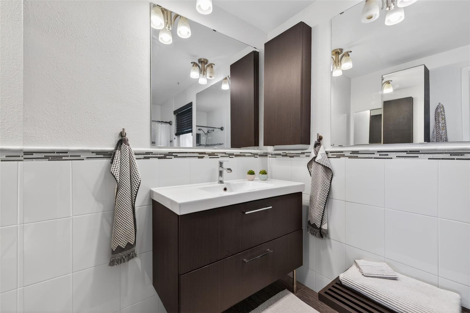 BROADWATER UNIT 2 BLK L REP - Residential