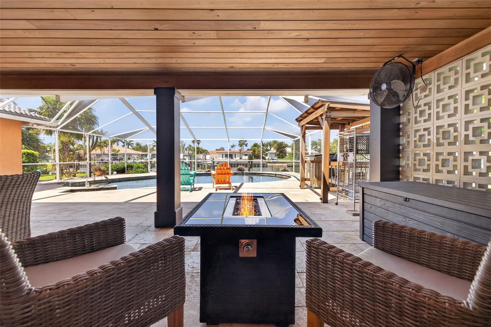 BROADWATER UNIT 2 BLK L REP - Residential