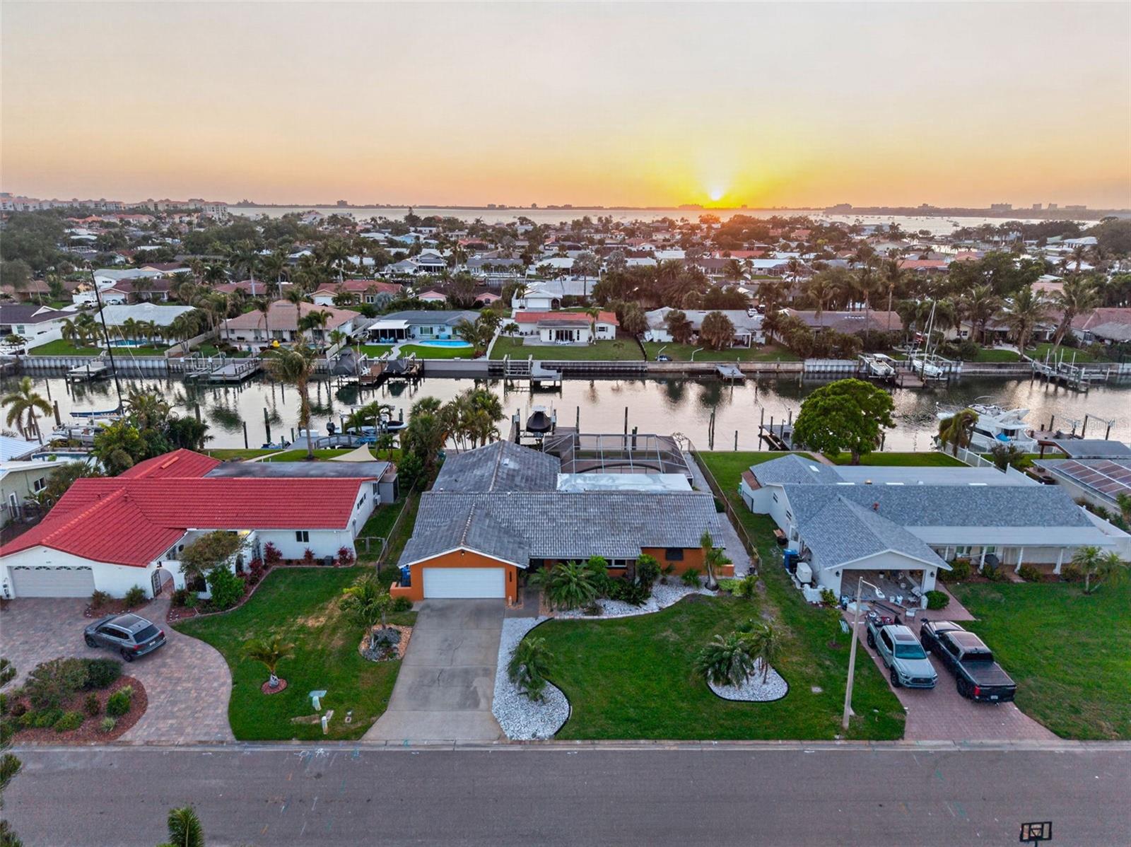 BROADWATER UNIT 2 BLK L REP - Residential