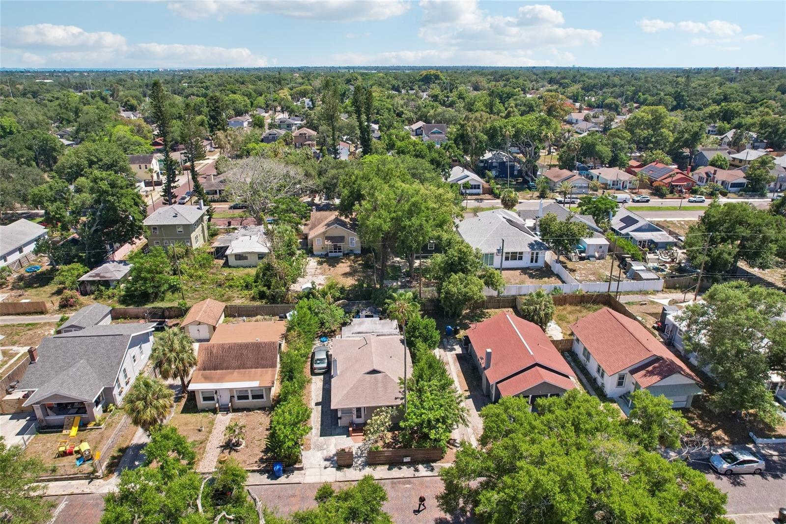 OAK VILLA SUB - Residential