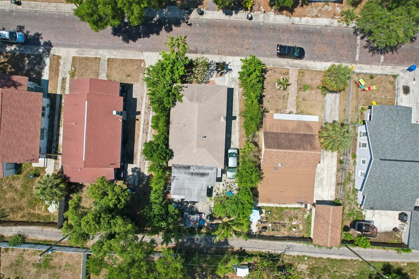 OAK VILLA SUB - Residential