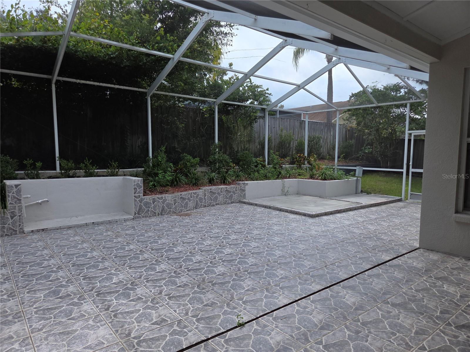 BLOOMINGDALE SEC BB PH - Residential Lease