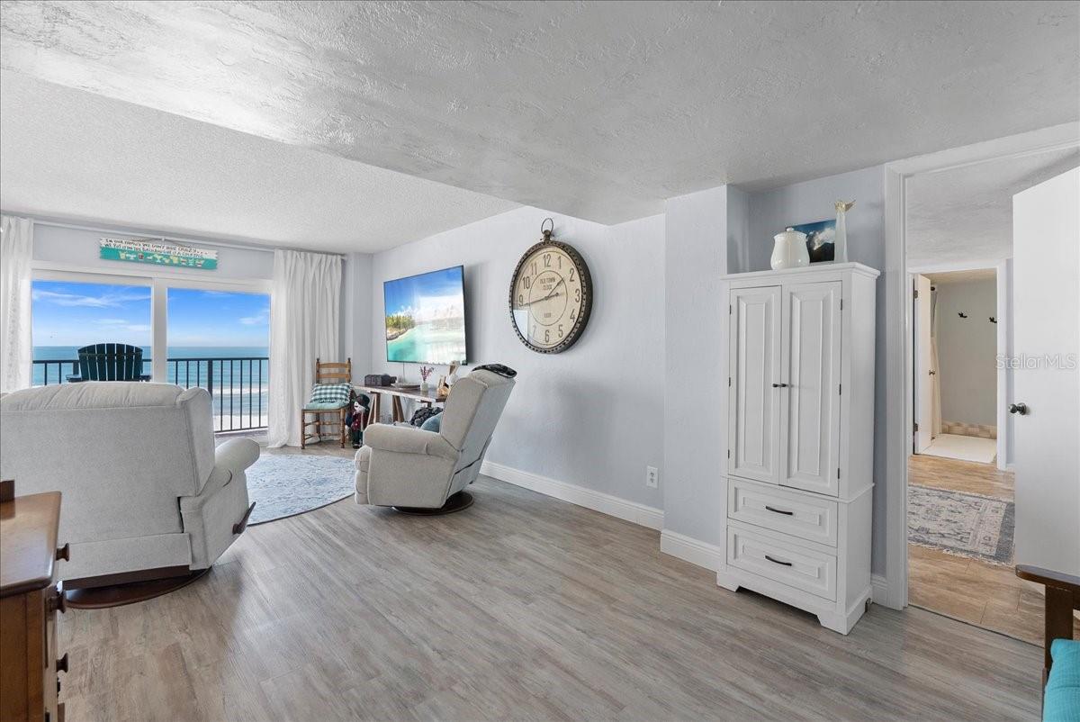 OCEAN VIEW MANOR CONDO - Residential