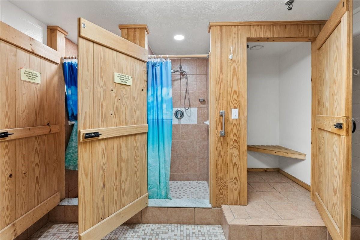 OCEAN VIEW MANOR CONDO - Residential