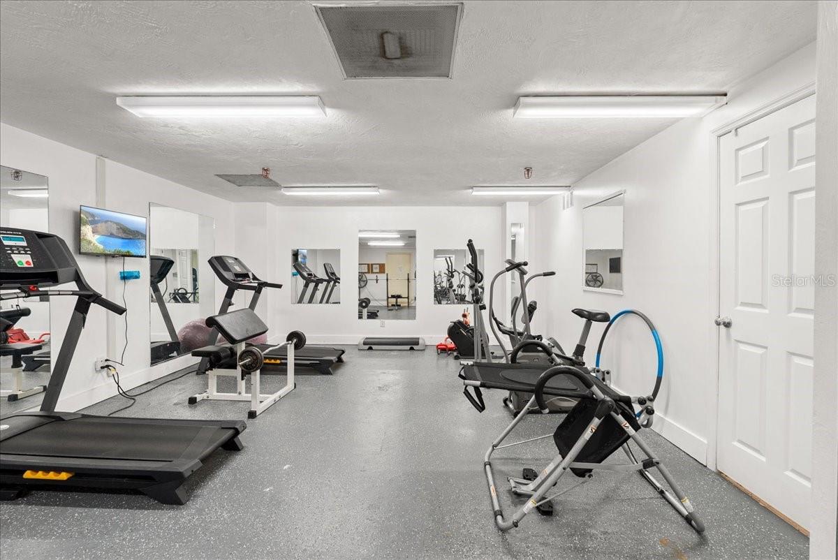 OCEAN VIEW MANOR CONDO - Residential