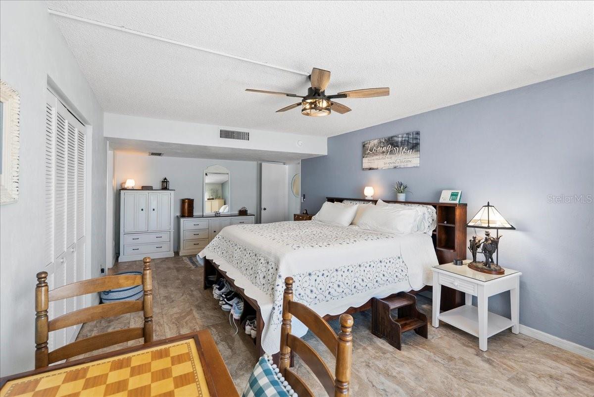 OCEAN VIEW MANOR CONDO - Residential