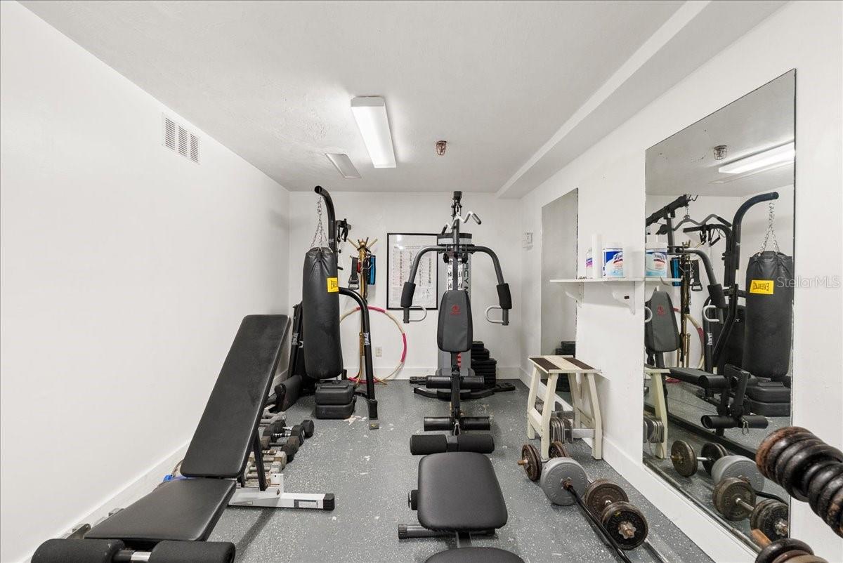 OCEAN VIEW MANOR CONDO - Residential