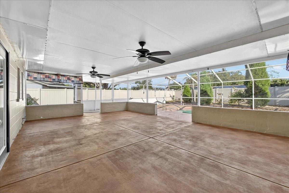 FOUR WINDS ESTATES UNIT 5 - Residential