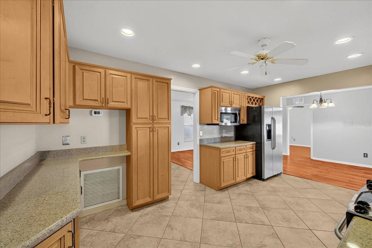 FOUR WINDS ESTATES UNIT 5 - Residential