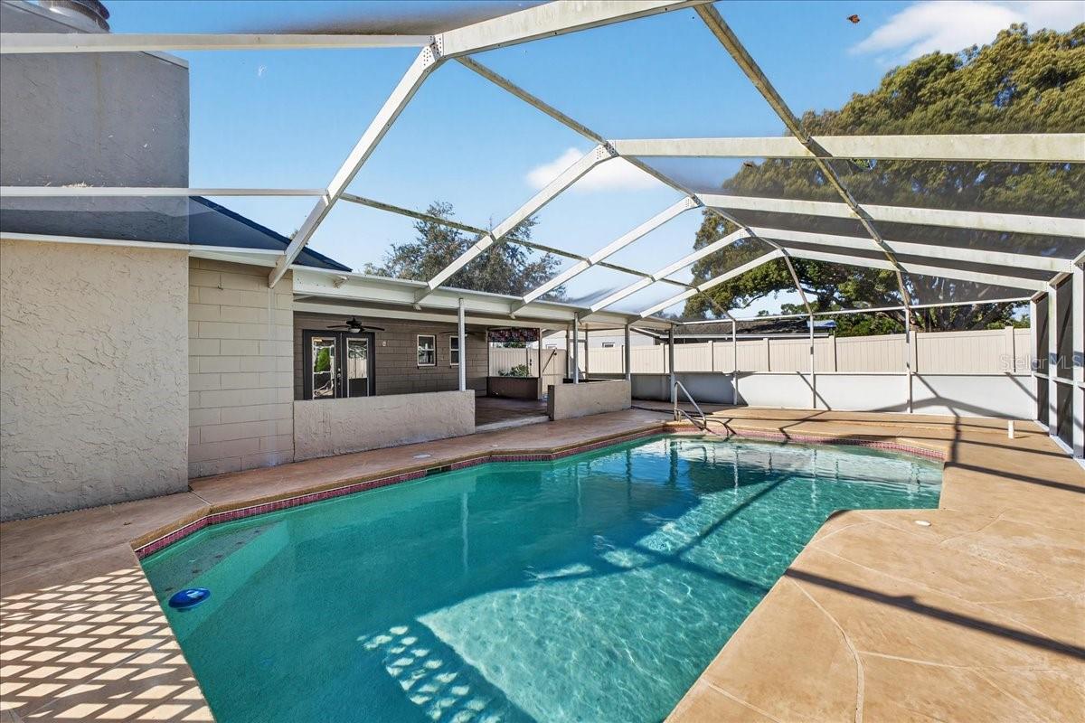 FOUR WINDS ESTATES UNIT 5 - Residential