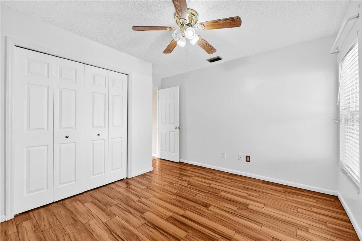 FOUR WINDS ESTATES UNIT 5 - Residential