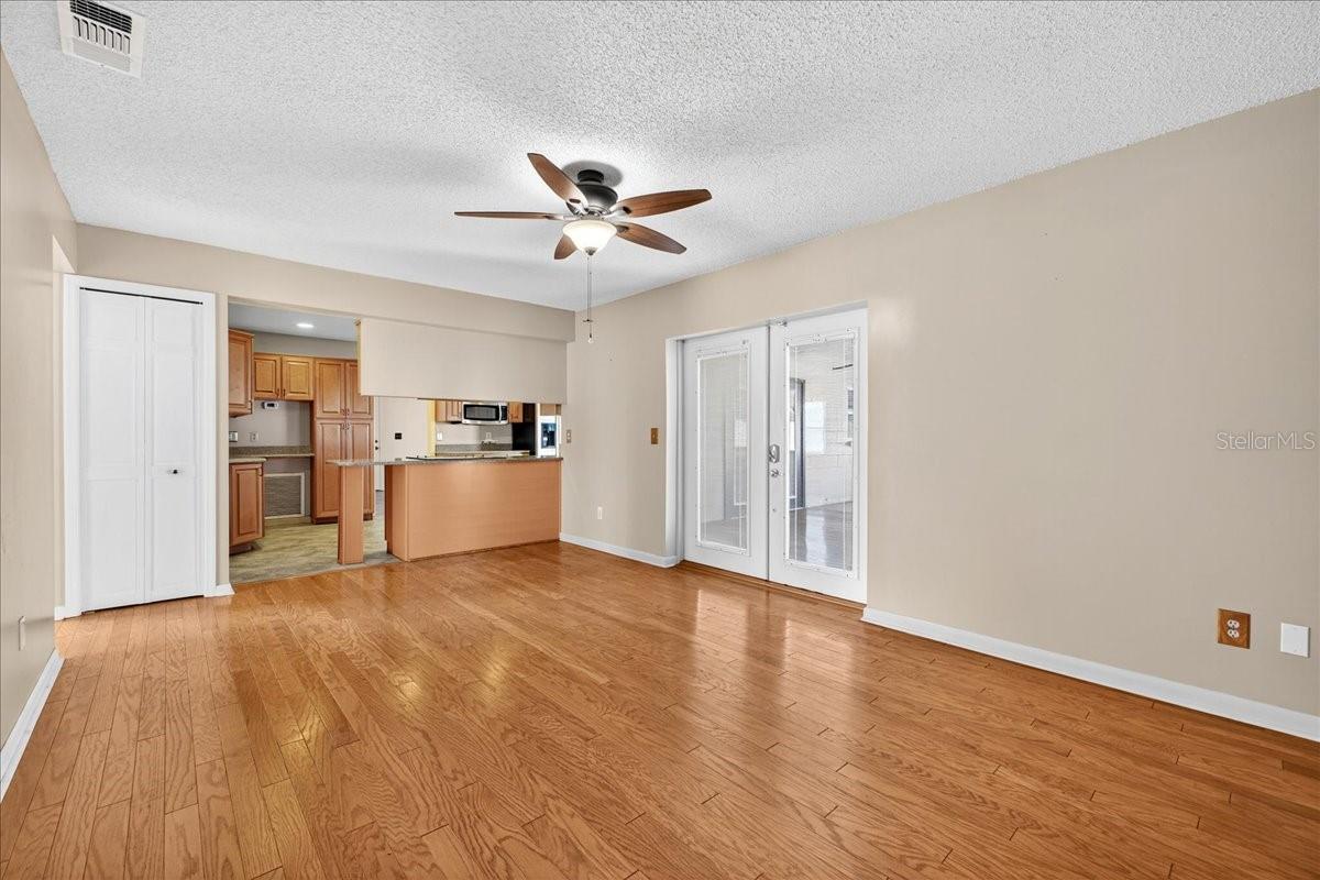 FOUR WINDS ESTATES UNIT 5 - Residential