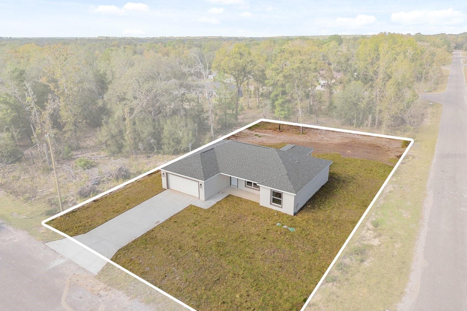 SILVER SPRINGS SHORES - Residential