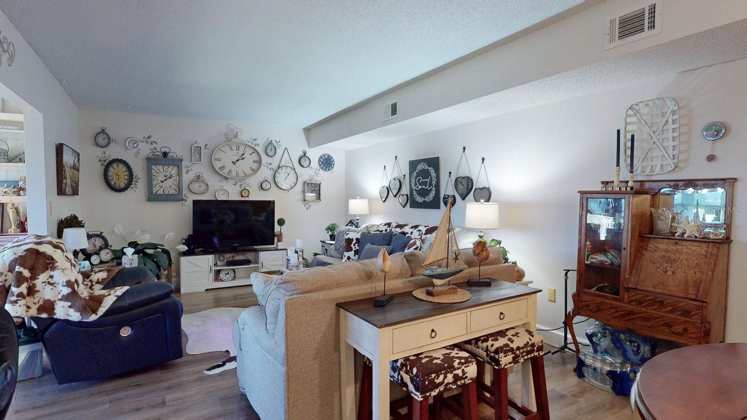 LONG BAYOU - Residential