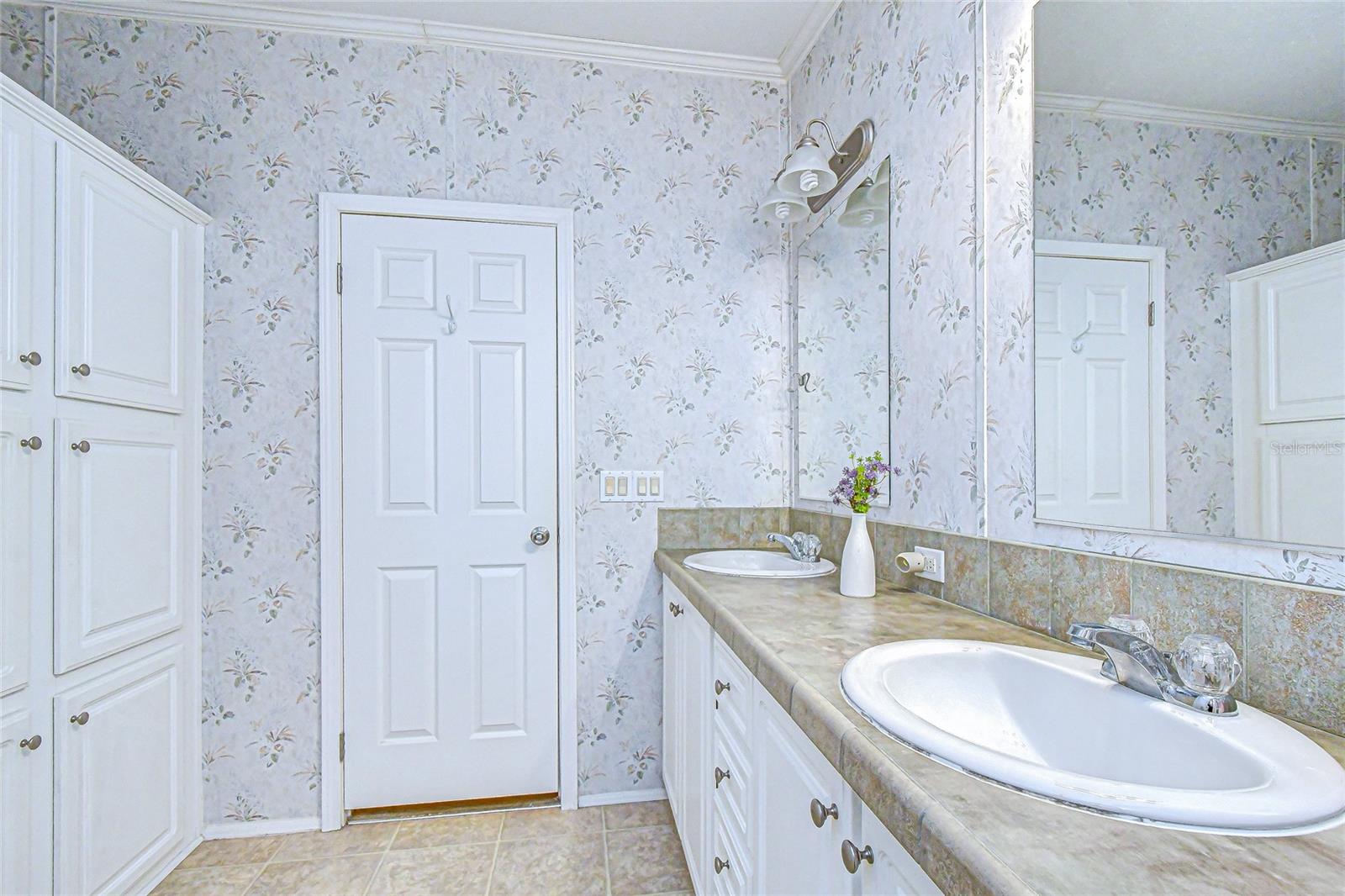 TIPPECANOE VILLAGE - Residential