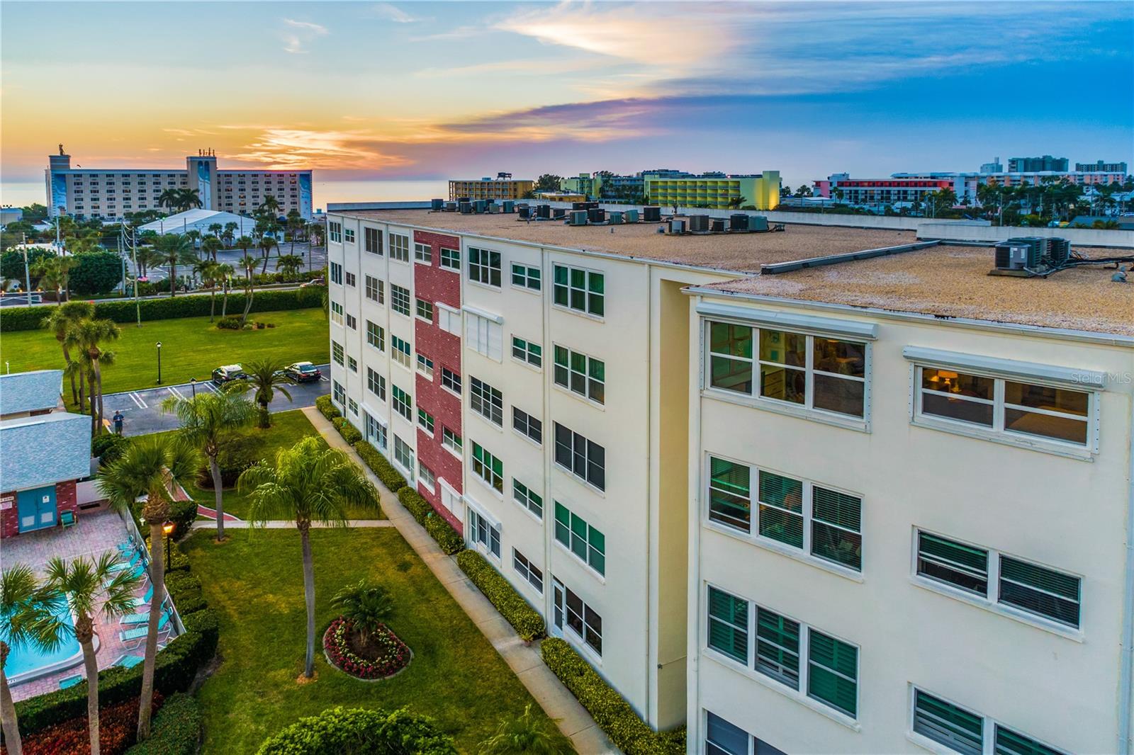 REGENCY WEST APTS CONDO - Residential Lease