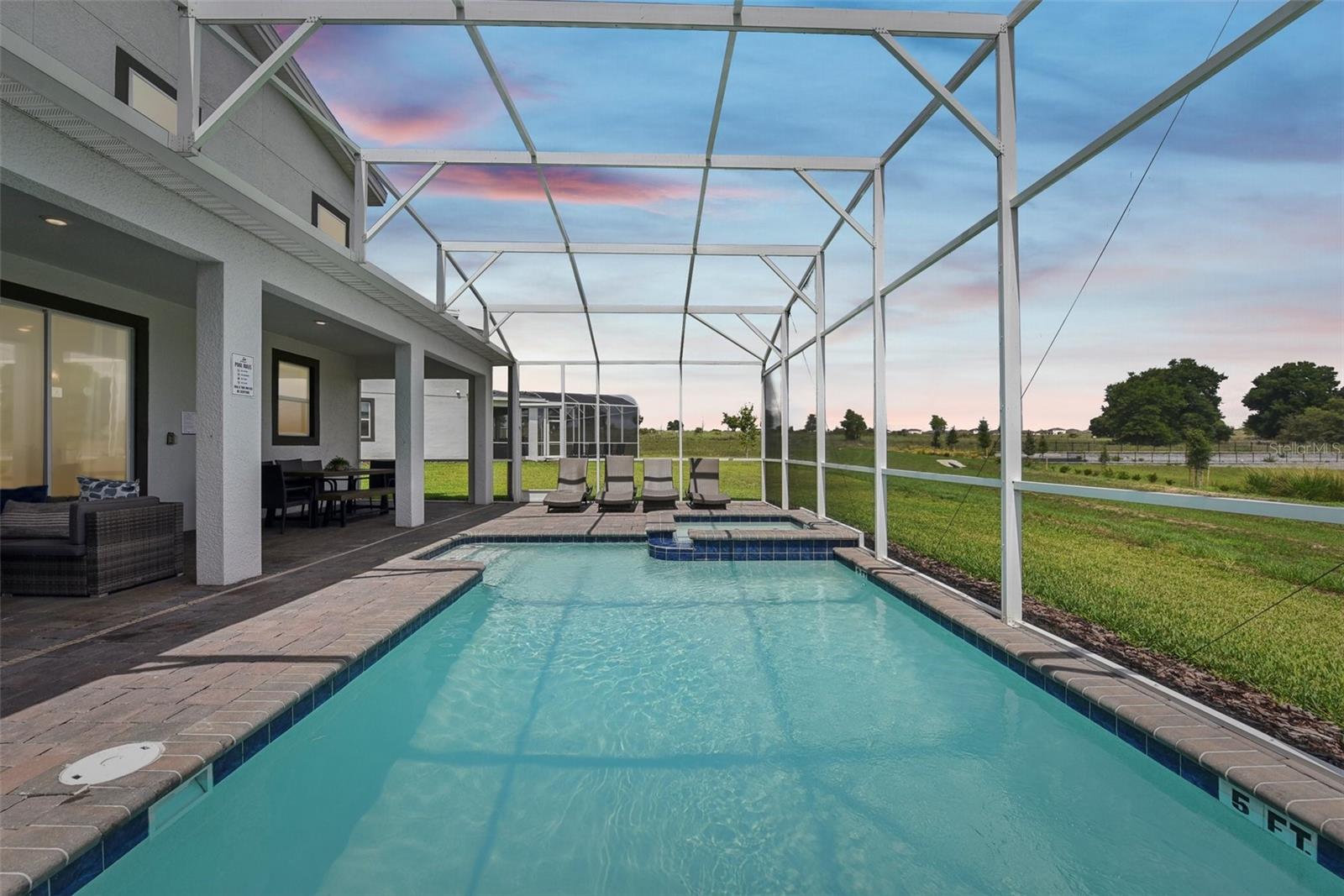 9266 SOMMERSET HILLS DRIVE