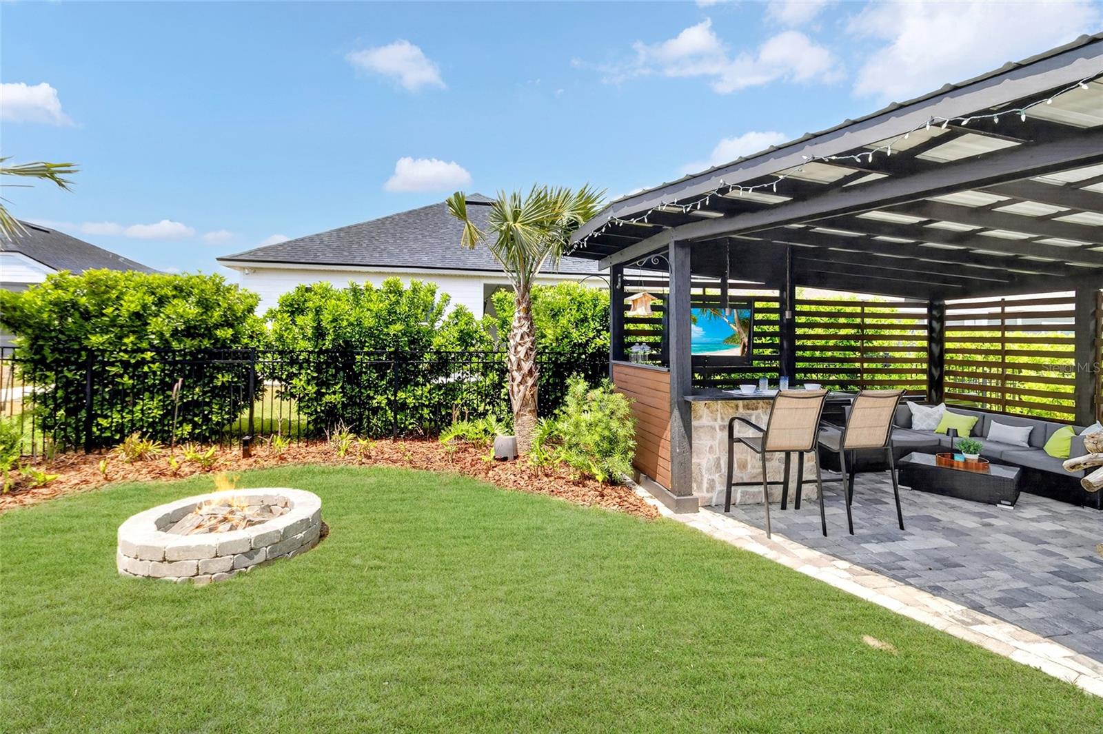 OAKMONT - Residential