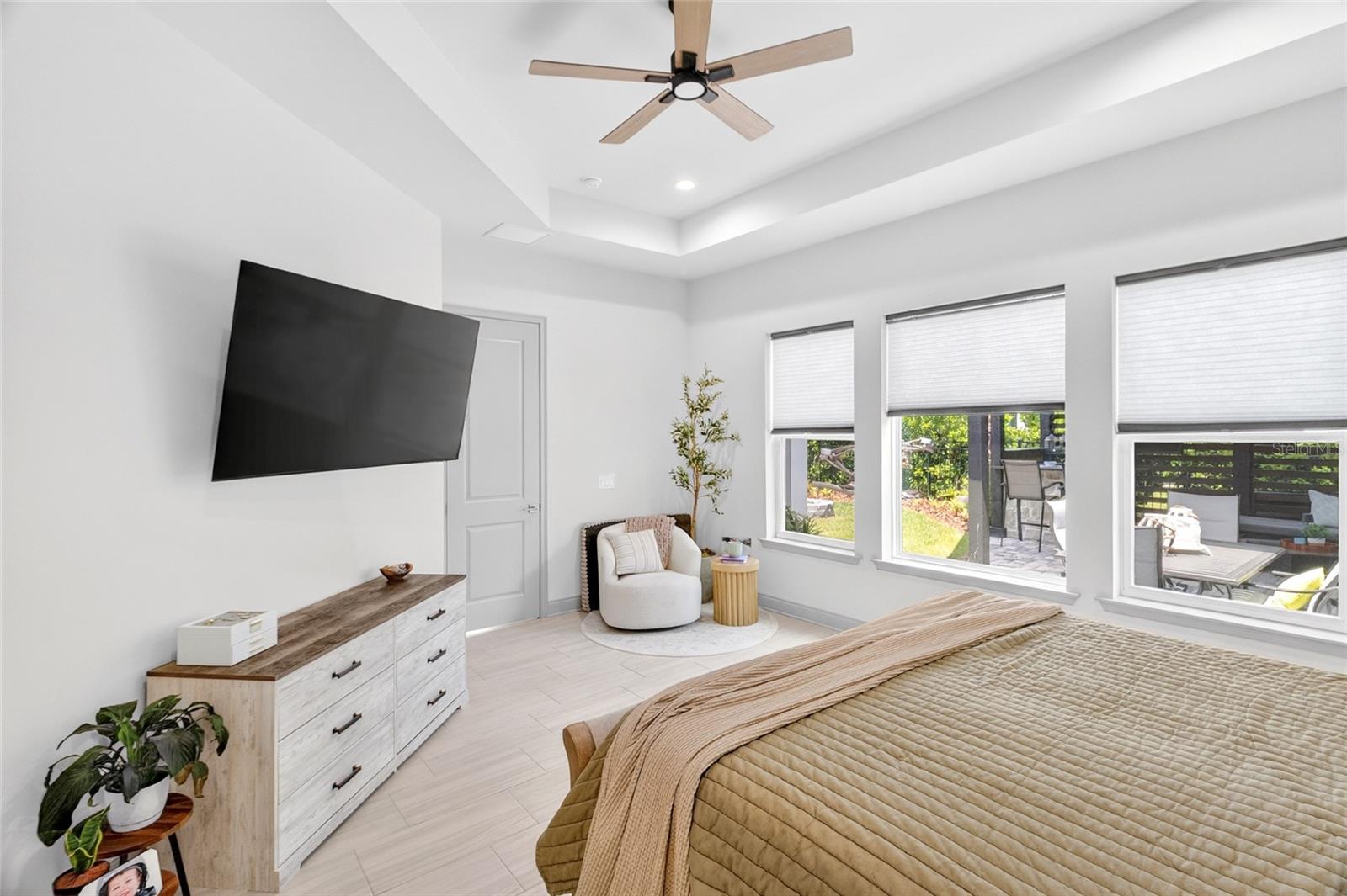 OAKMONT - Residential