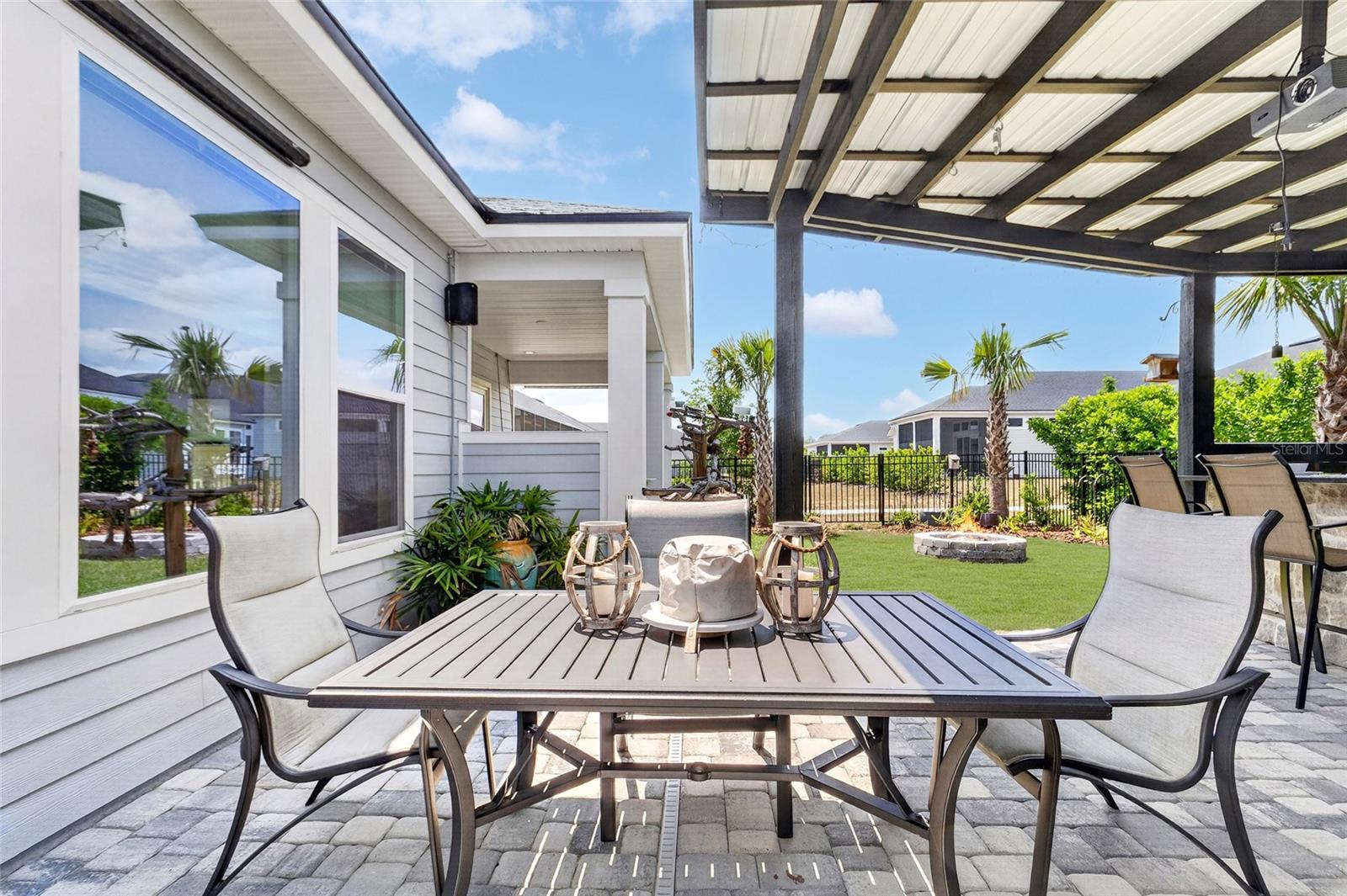 OAKMONT - Residential