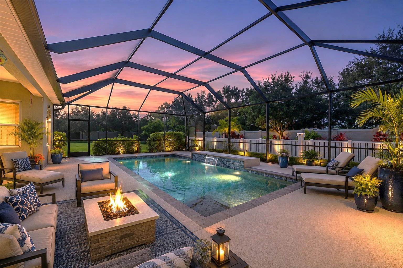 7040 WHITE WILLOW COURT, SARASOTA, FL, 34243 2 7040 WHITE WILLOW COURT