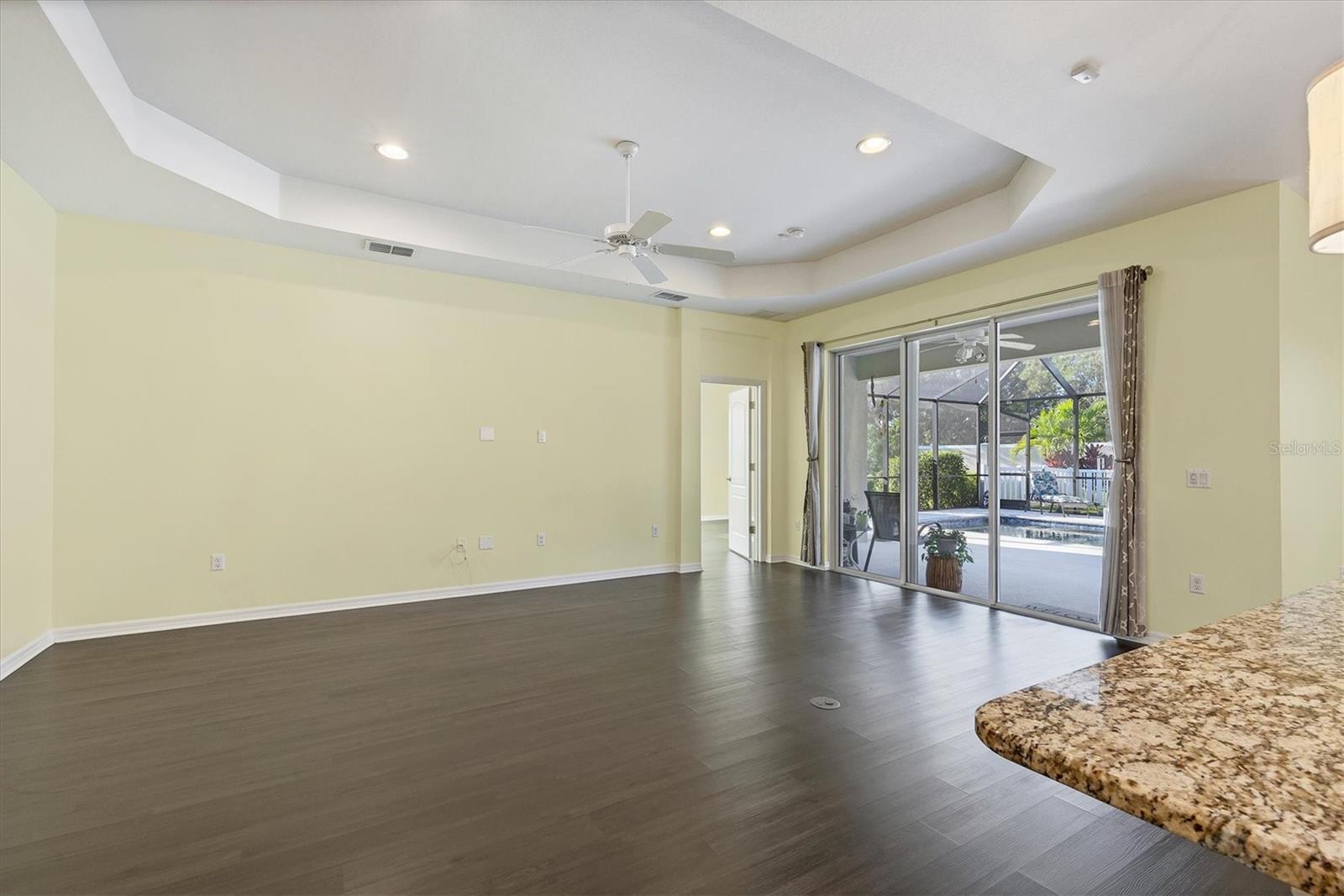 MAGNOLIA POINT - Residential