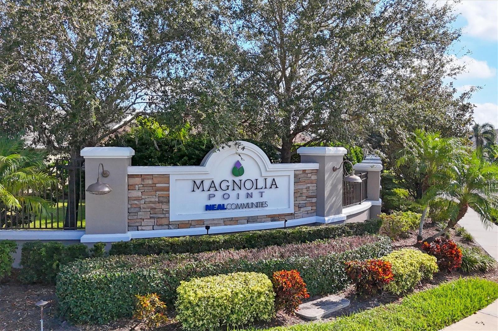 MAGNOLIA POINT - Residential