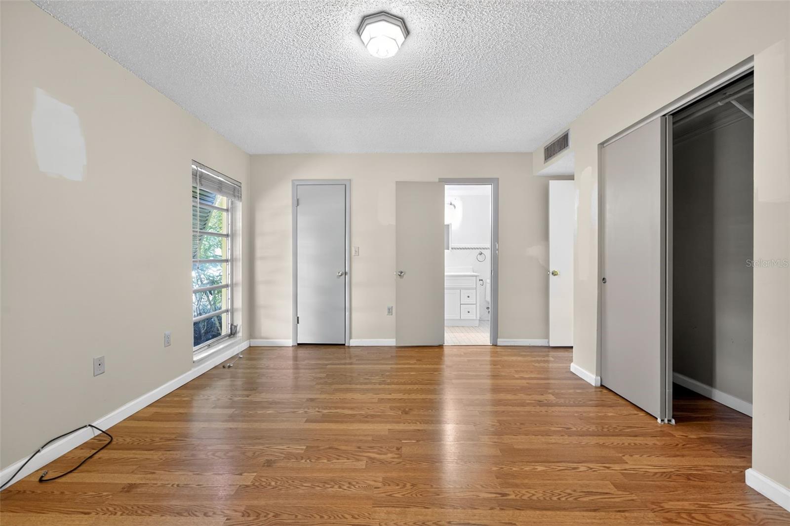 CORAL HIGHLANDS - Residential