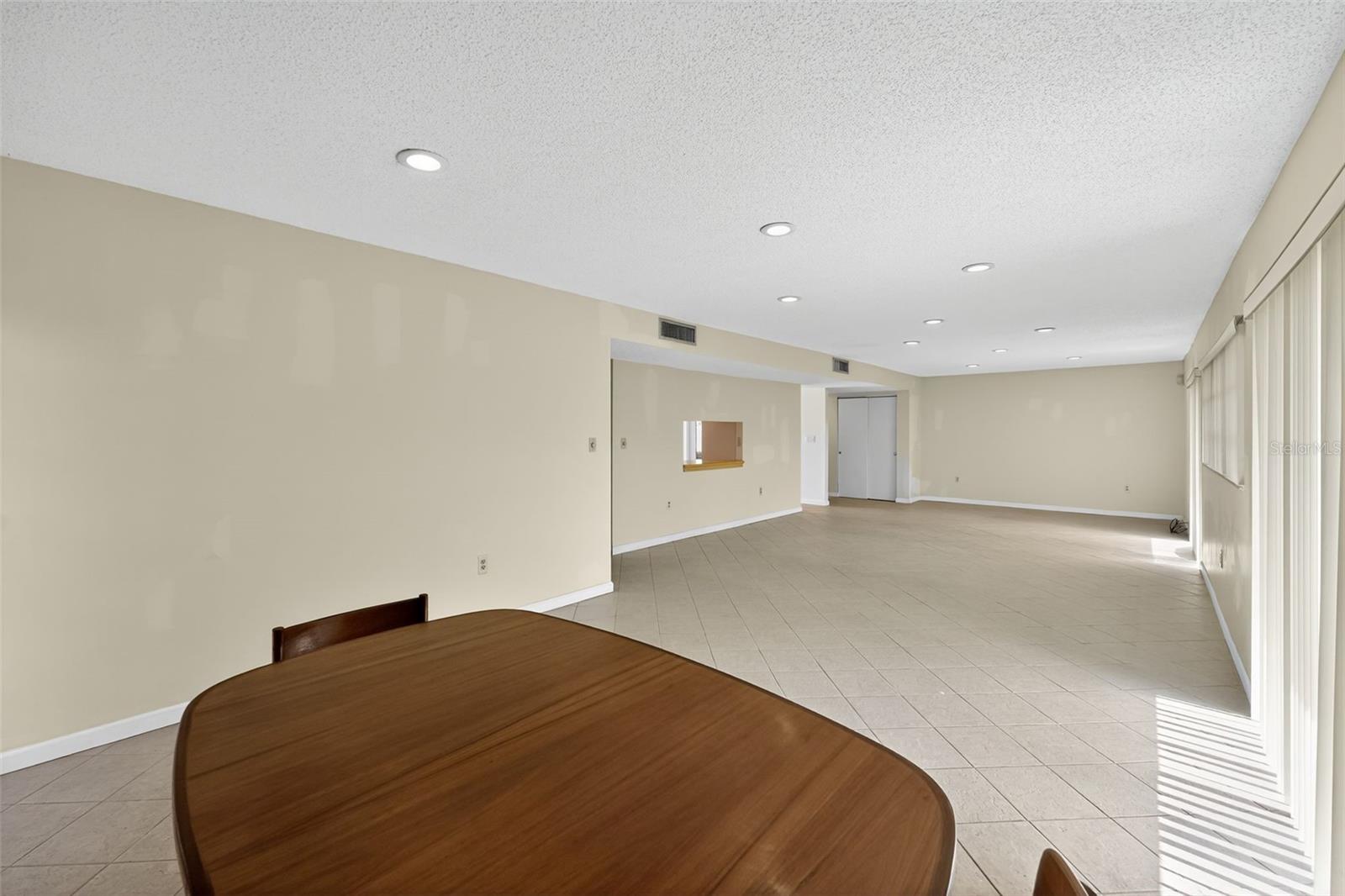 CORAL HIGHLANDS - Residential