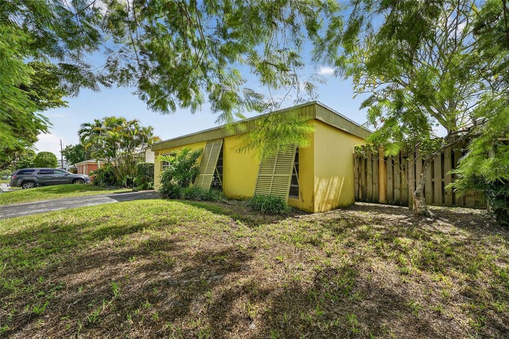 Photo of 11530 83rd, Miami, FL 33173 (MLS # O6356929)