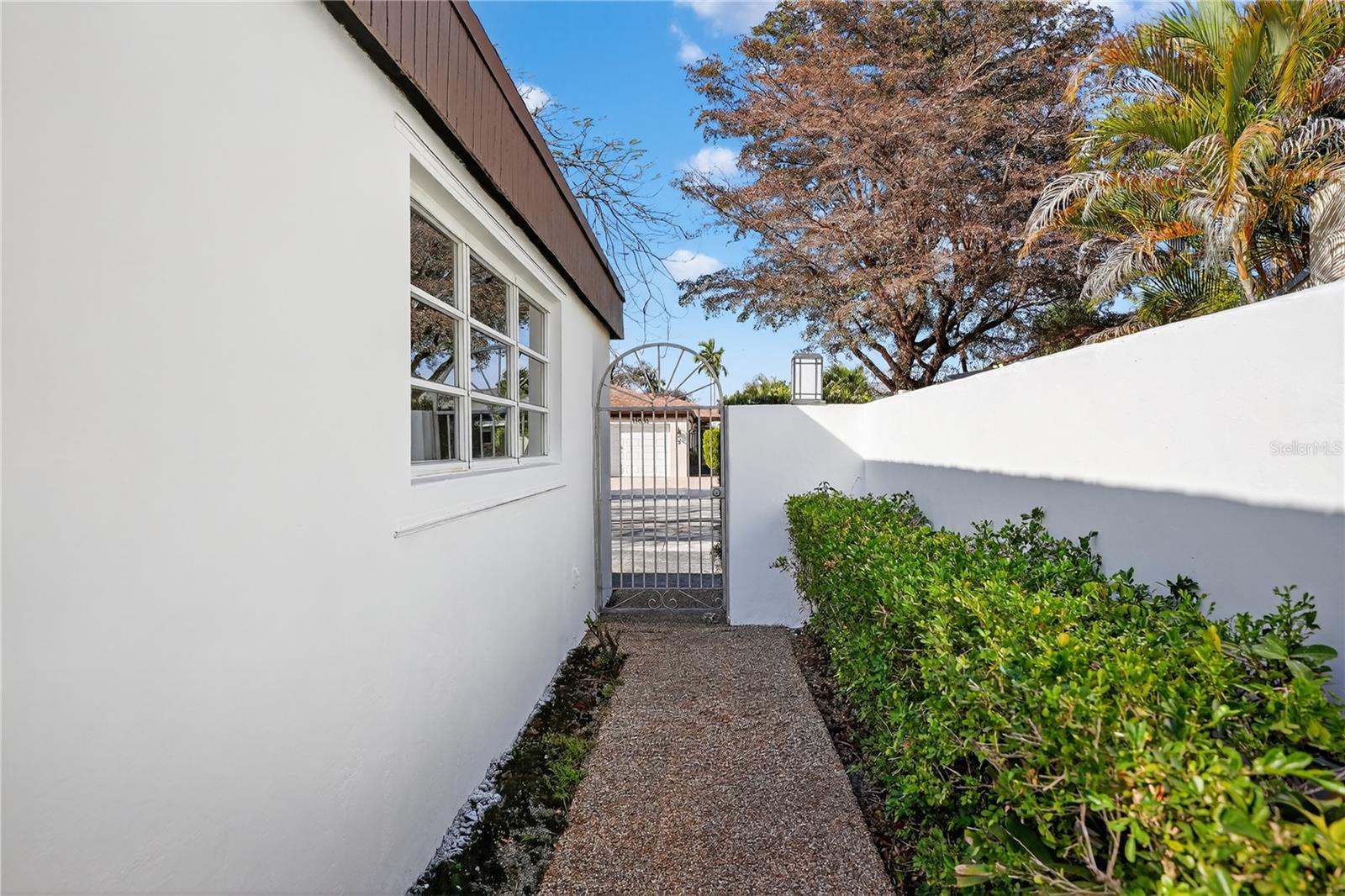 CORAL HIGHLANDS - Residential