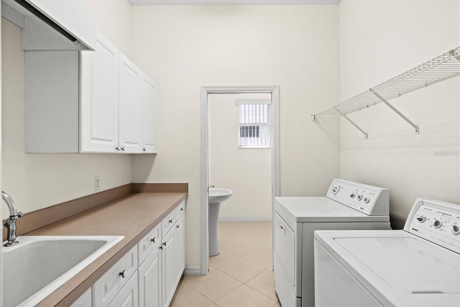 PARKWOOD LAKES PH I & II - Residential