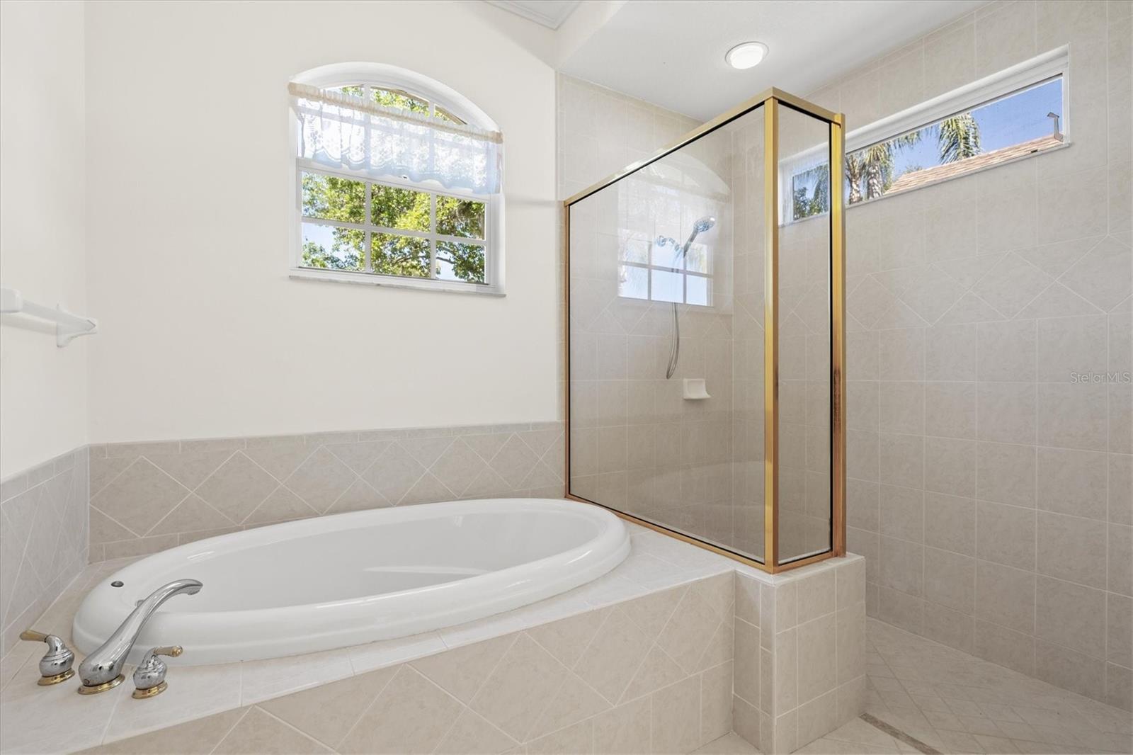 PARKWOOD LAKES PH I & II - Residential